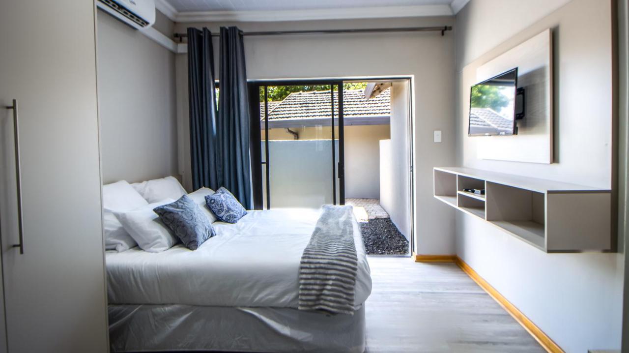 10 Tula Bed & Breakfast Welkom Exterior photo